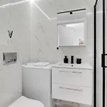 Apartment Indigo Self Check-in *